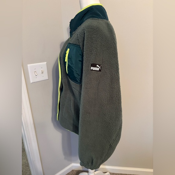 🆕 PUMA Sherpa Fleece Jacket W/ Woven Pocket - Picture 5 of 6